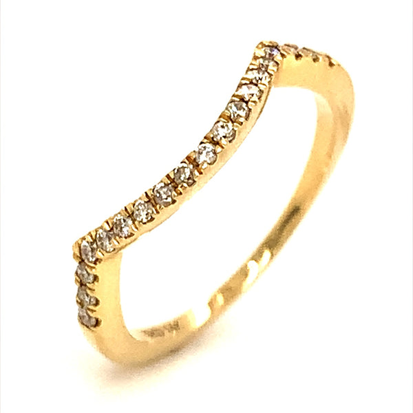(SOFIA) Banda con diamantes en oro amarillo 14KT