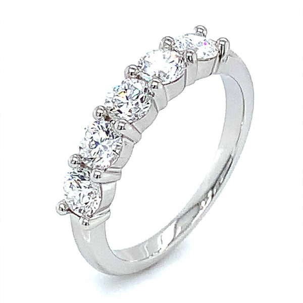 (LD) Banda con diamante en oro blanco 14k  ANTES: $1,350.00