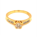 (MIA) Anillo con diamantes en oro amarillo 18kt.