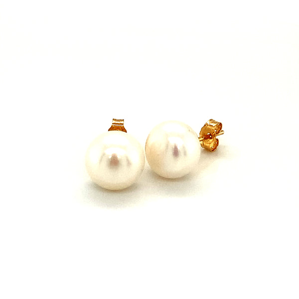 Aretes de perlas cultivadas en oro amarillo 14k