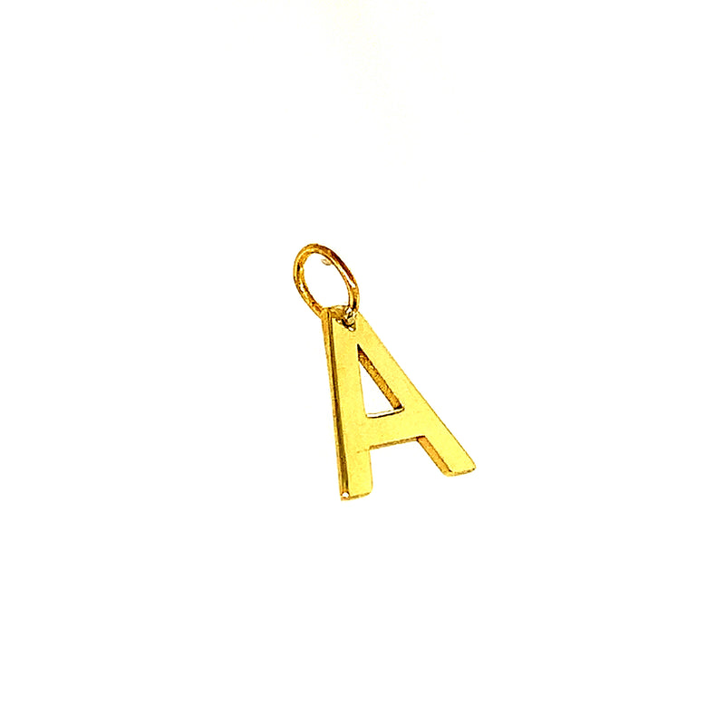 Dije (inicial A) en oro amarillo 10k