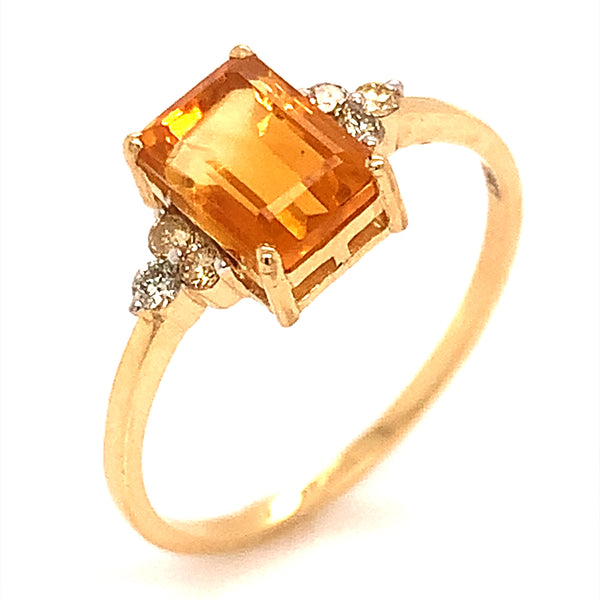 Anillo de citrino en oro amarillo 18k