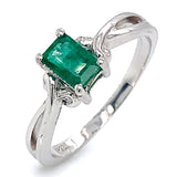 Anillo con esmeralda en plata 925