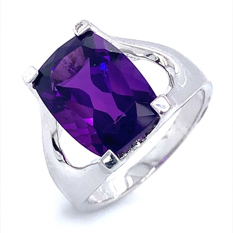 Anillo de amatista en plata 925