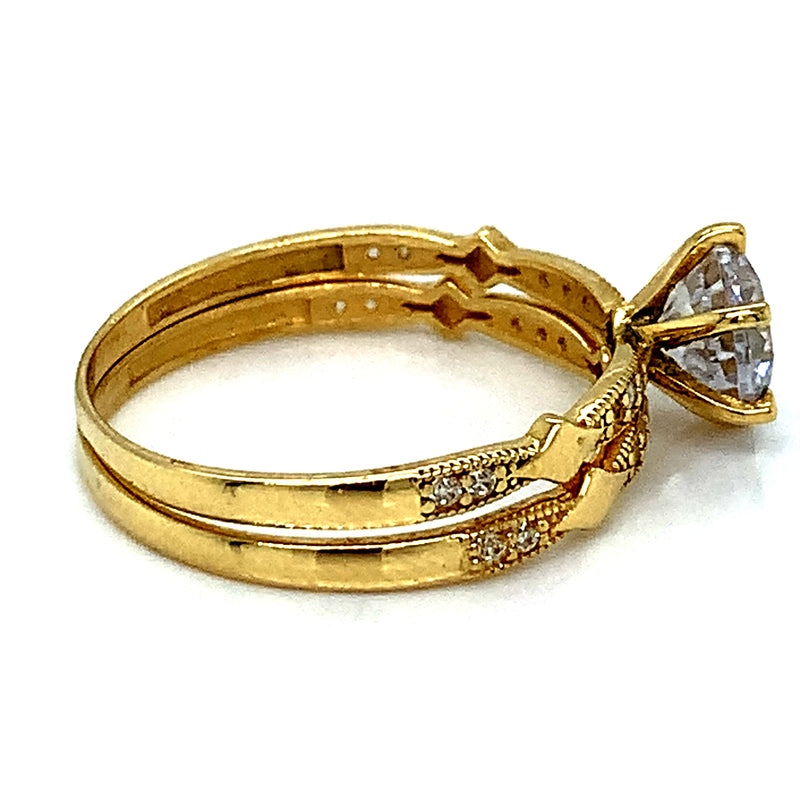 Set de anillos con circones en oro amarillo 18k