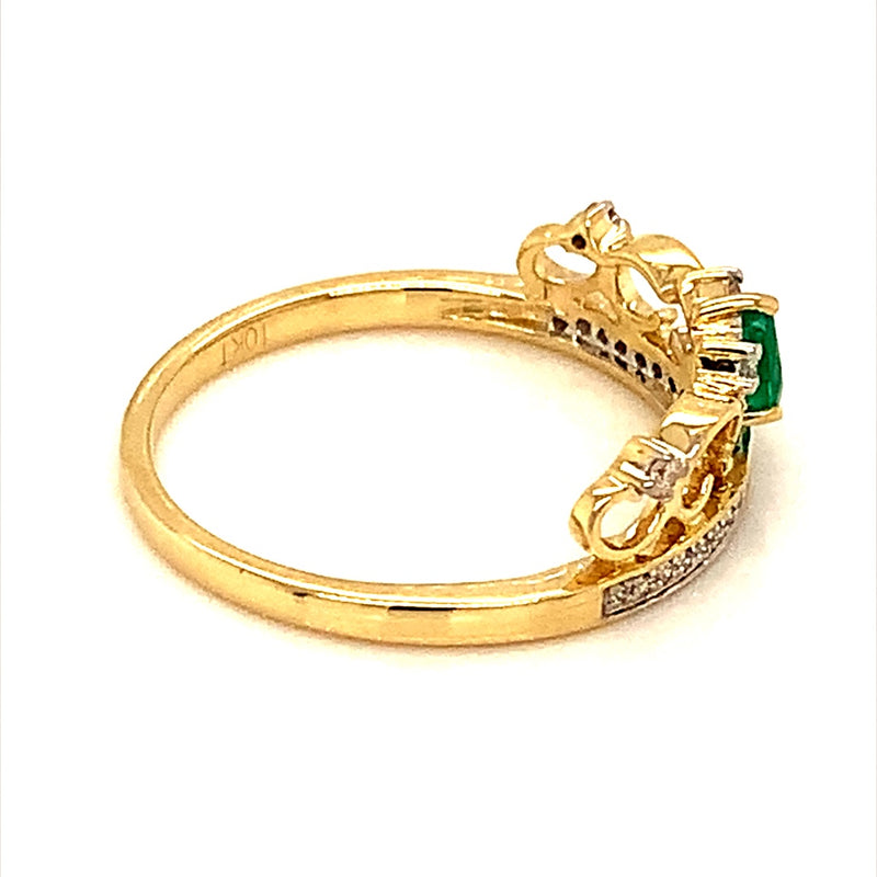Anillo (corona) de esmeralda con diamantes en oro amarillo 10k