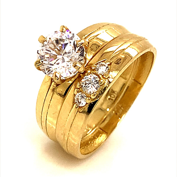 Set de anillos de matrimonio con circones en oro amarillo 10kt