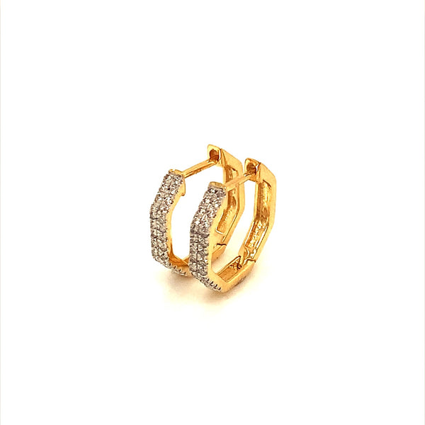 (SOFIA) Huggies con diamantes en oro amarillo 10k  ANTES: $289.00