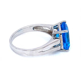 Anillo de topacio azul en plata 925.