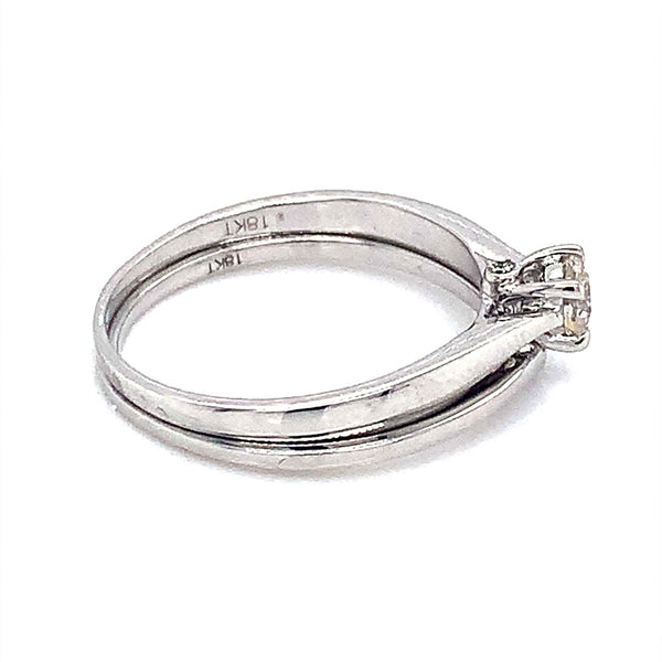 (MIA) Set de anillos con diamantes en oro blanco 18k  ANTES: $1,159.00
