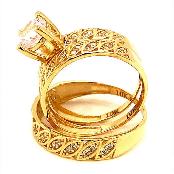 Trío de anillos con circones en oro amarillo 10K