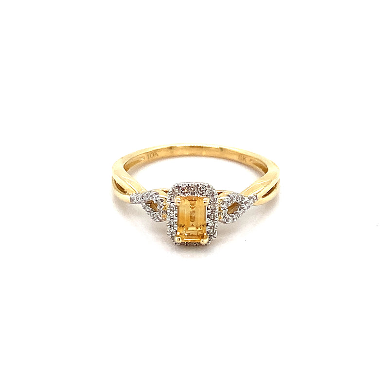 Anillo de Citrino con diamantes en oro amarillo 10kt.