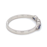 Anillo de zafiros en oro blanco 18k