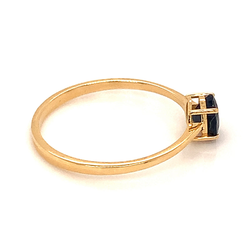 Anillo de zafiros en oro amarillo 18k