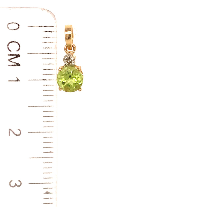 Dije de peridoto en oro amarillo 18kt