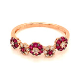 Anillo de rubíes con diamantes en oro rosado 14kt.