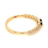 Anillo de zafiro con diamantes en oro amarillo 14k