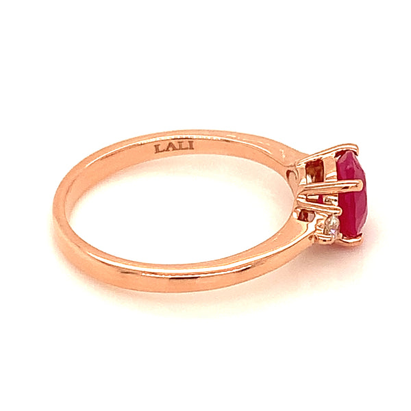 Anillo de rubí en oro rosado 14k