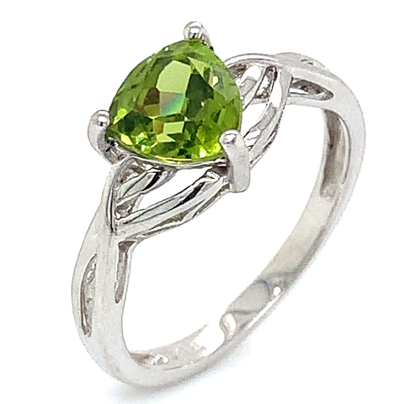 Anillo de cuarzo peridoto en plata 925