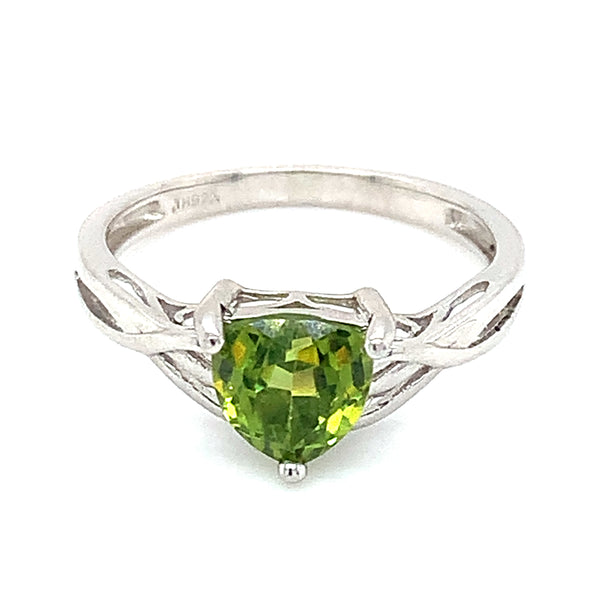 Anillo de cuarzo peridoto en plata 925