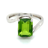 Anillo de cuarzo peridoto en plata 925