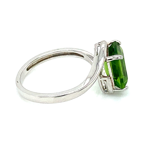 Anillo de cuarzo peridoto en plata 925