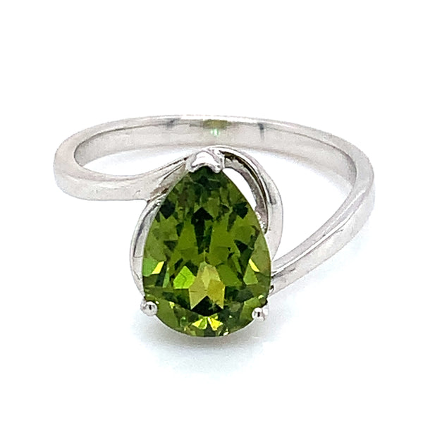 Anillo de cuarzo peridoto en plata 925