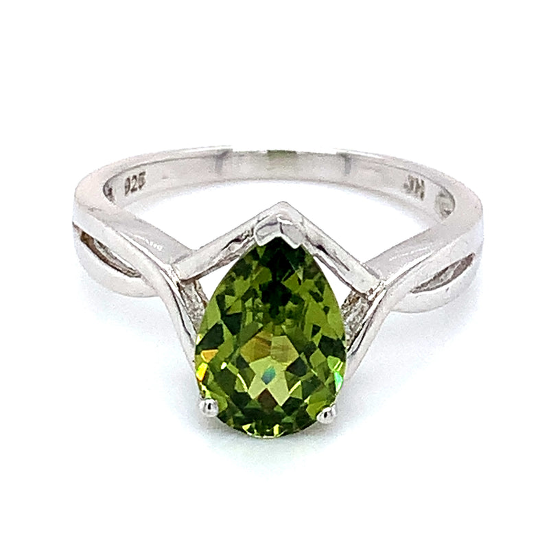 Anillo de cuarzo peridoto en plata 925