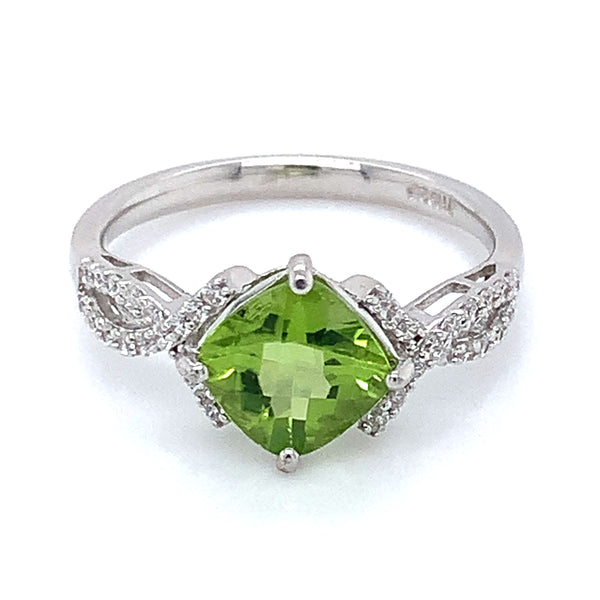 Anillo de cuarzo peridoto en plata 925