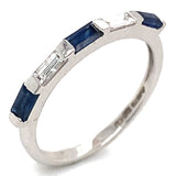 Anillo de zafiro en oro blanco 18k