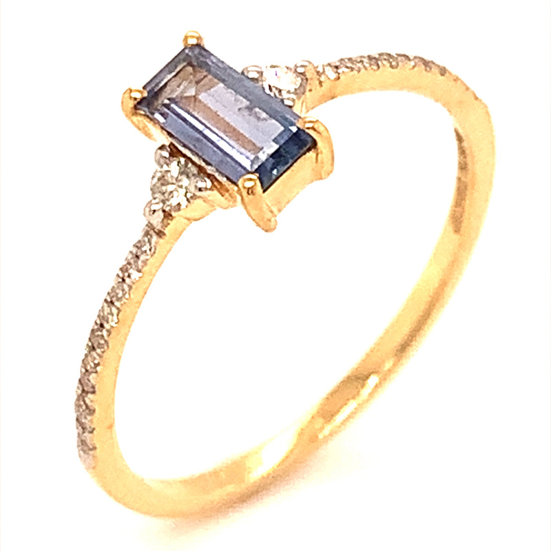 Anillo de zafiro en oro amarillo 18k