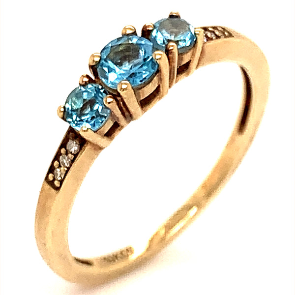 Anillo de Topacio Azul en oro amarillo 10kt.