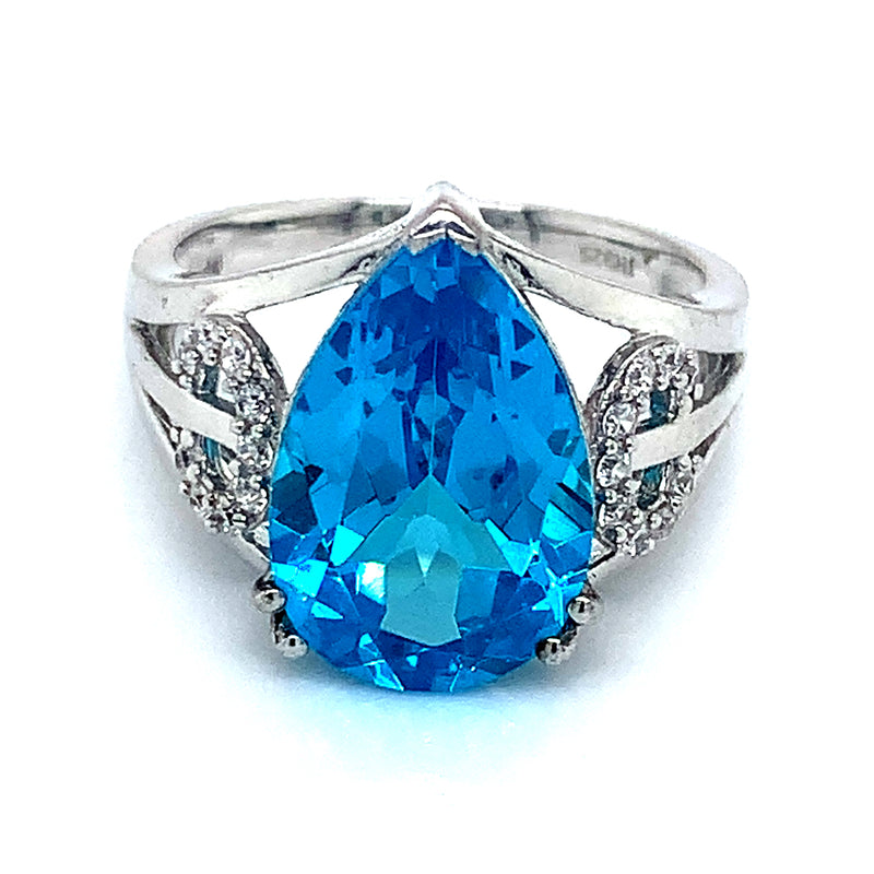 Anillo de cuarzo azul en plata 925 ANTES: $195.00