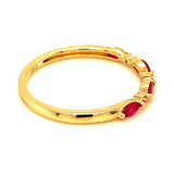 Anillo de rubí en oro amarillo 10kt.