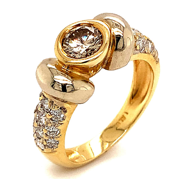 Anillo con diamantes en oro amarillo 14kt - DGjoyeros