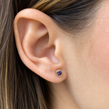 Aretes con circones en oro amarillo 14kt. (Febrero)