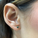 Aretes con circones en oro amarillo 14kt. (Junio)