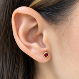 Aretes con circones en oro amarillo 14kt. (Enero)