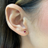 Aretes con circones en oro amarillo 14kt. (Julio)