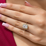 Anillo con circones en oro amarillo 10KT