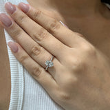 (LD) Anillo con diamante de laboratorio en oro blanco 14kt. D-1.00Cts.