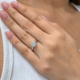 (LD) Anillo con diamante de laboratorio en oro blanco 14kt. D-1.94CTS.