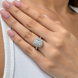 (LD) Anillo con diamantes de laboratorio en oro blanco 14kt. D-3.41CTS.