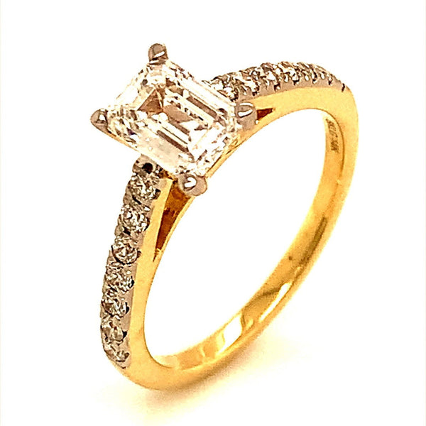 (LD) Anillo con diamante de laboratorio  en oro amarillo 14kt. - DGjoyeros