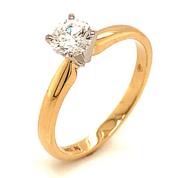 (LD) Anillo con diamante de laboratorio en oro amarillo 14kt. - DGjoyeros