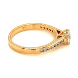 (LD) Anillo con diamantes de laboratorio en oro amarillo 14kt. - DGjoyeros