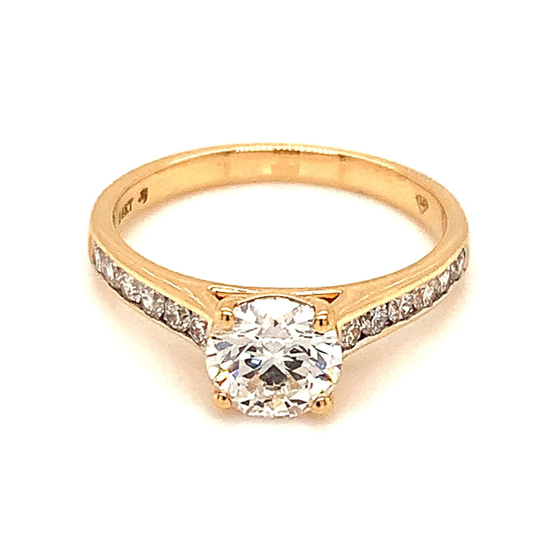 (LD) Anillo con diamantes de laboratorio en oro amarillo 14kt. - DGjoyeros