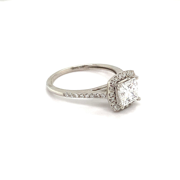 (LD) Anillo con diamantes de laboratorio en oro blanco 14kt. - DGjoyeros