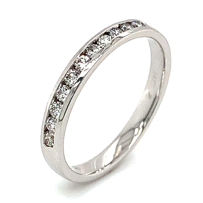 (LD) Banda con diamantes de laboratorio  en oro blanco 14kt. - DGjoyeros