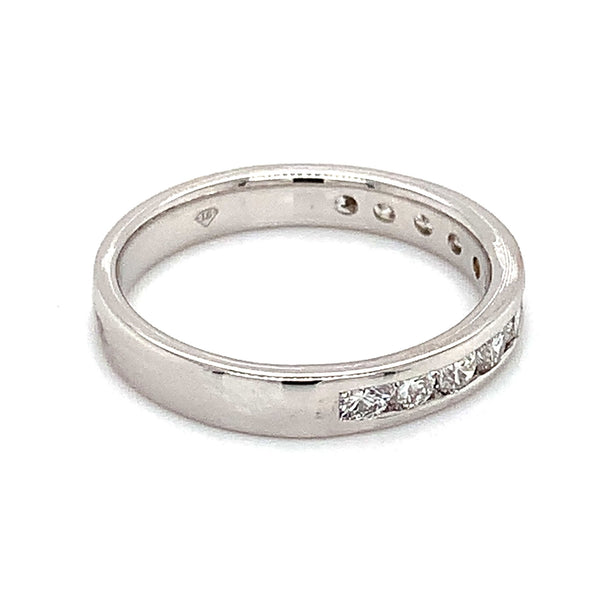 (LD) Banda con diamantes de laboratorio  en oro blanco 14kt. - DGjoyeros